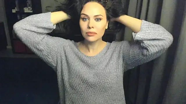 Snapshot of MollyCheiz chatting on 01-30-25, 03:00 MollyCheiz online show from 01-30-25, 03:00