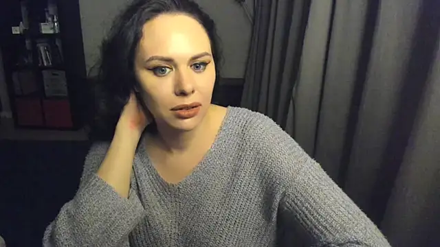Snapshot of MollyCheiz chatting on 03-19-25, 02:27 MollyCheiz online show from 03-19-25, 02:27