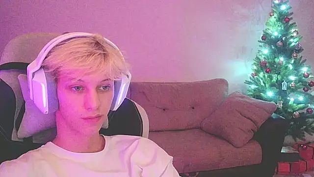 Ostin meow online show from 01-04-25, 02:25