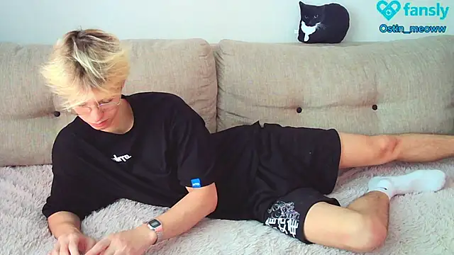 Ostin meow online show from 02-11-25, 08:15