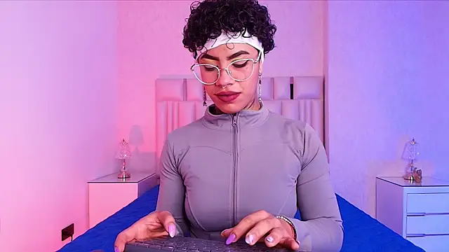 canela oss online show from 11-19-25, 12:05