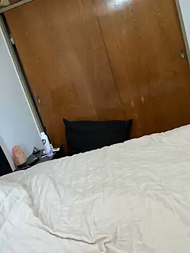 Snapshot of Macadiez10 chatting on 10-06-25, 02:58 Macadiez10 online show from 10-06-25, 02:58