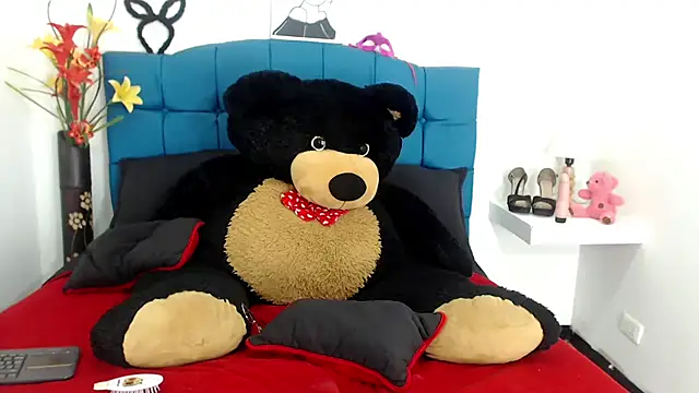 Snapshot of Bonnie-Kim chatting on 01-13-25, 02:11 Bonnie-Kim online show from 01-13-25, 02:11