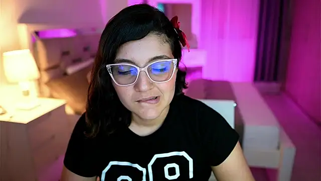 Camilaa bueno online show from 03-22-25, 01:54