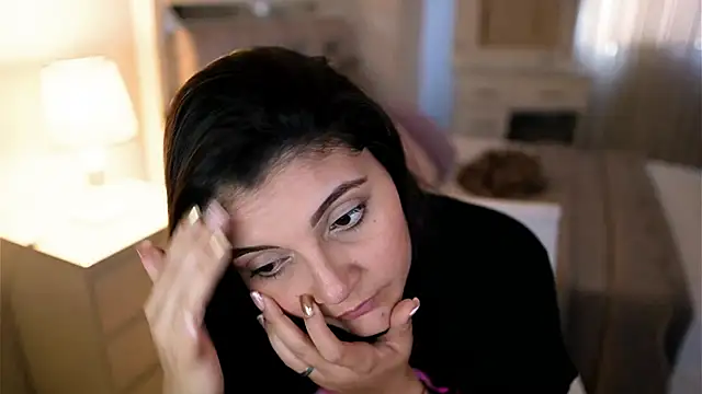 Camilaa bueno online show from 10-08-25, 08:28