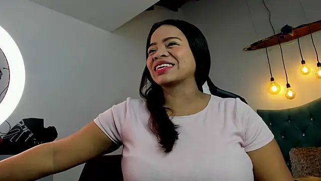 Snapshot of Any_topless chatting on 02-05-25, 12:06 Any topless online show from 02-05-25, 12:06