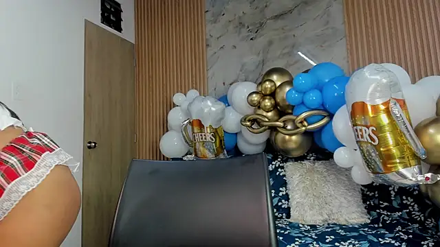 Snapshot of Any_topless chatting on 09-24-25, 11:02 Any topless online show from 09-24-25, 11:02