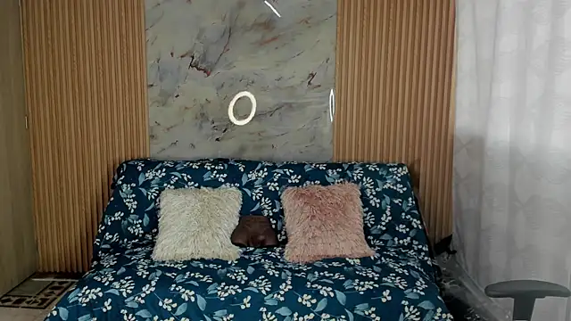 Snapshot of Any_topless chatting on 10-15-25, 10:59 Any topless online show from 10-15-25, 10:59