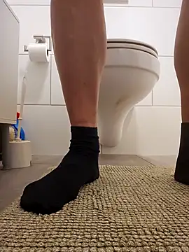 Bombelek1234 online show from 03-28-26, 11:04