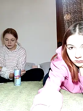 ella grays online show from 10-18-25, 06:41