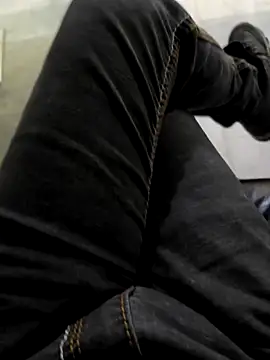 Snapshot of faaseel chatting on 09-29-25, 12:54 faaseel online show from 09-29-25, 12:54