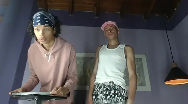 Snapshot of Kendall_Vergara chatting on 12-07-24, 08:49 Kendall Vergara online show from 12-07-24, 08:49