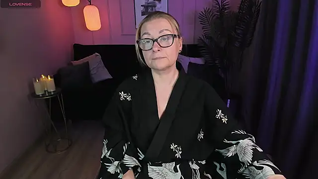 AlexandraKind online show from 01-20-25, 11:43