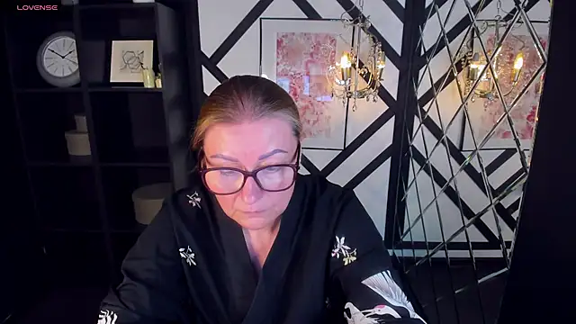 AlexandraKind online show from 02-08-25, 08:32