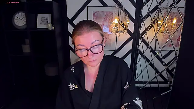 AlexandraKind online show from 02-09-25, 12:28