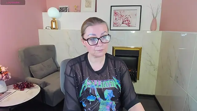 AlexandraKind online show from 02-27-25, 12:56