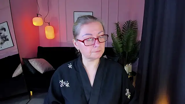 AlexandraKind online show from 09-21-25, 01:35