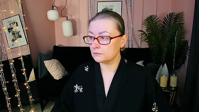 AlexandraKind online show from 01-08-26, 01:35