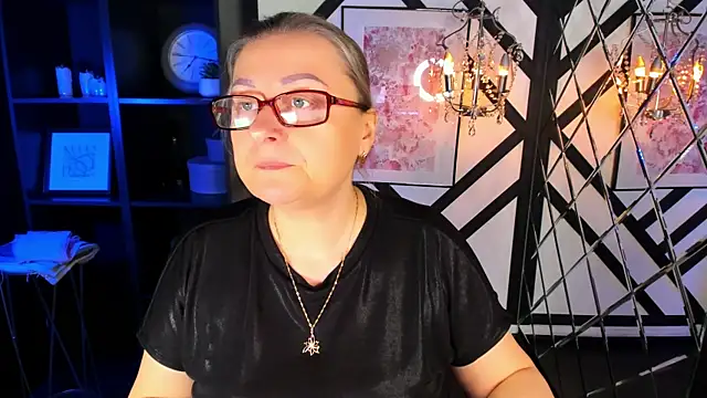 AlexandraKind online show from 01-18-26, 08:34