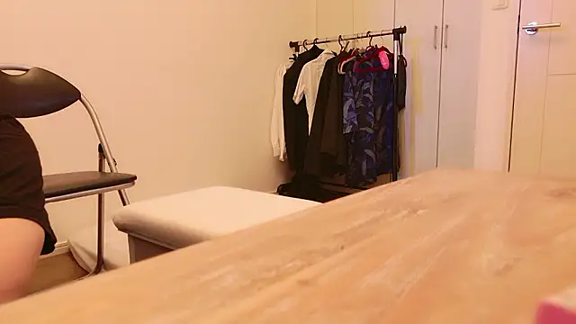 undo-busoku69 online show from 09-14-25, 04:55