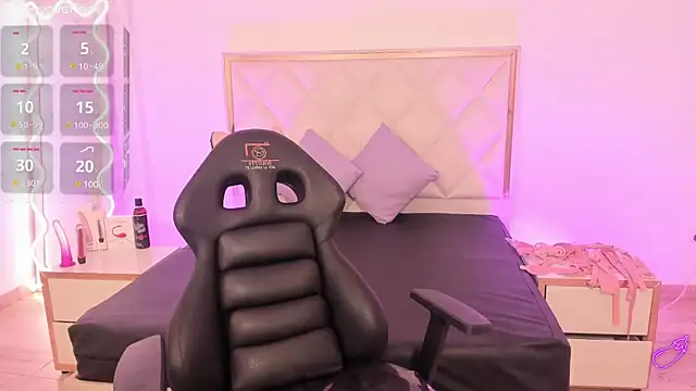 Andy tay1 online show from 02-11-25, 06:51