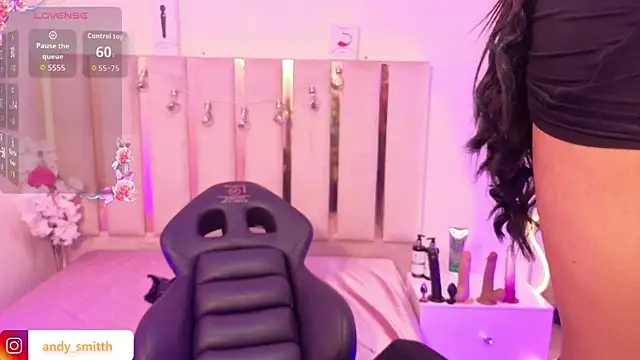 Andy tay1 online show from 10-11-25, 03:17