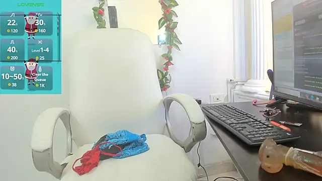 Snapshot of lulu_25_ chatting on 01-03-25, 08:10 lulu 25 online show from 01-03-25, 08:10