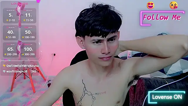 tanjiro cute online show from 01-18-25, 07:28