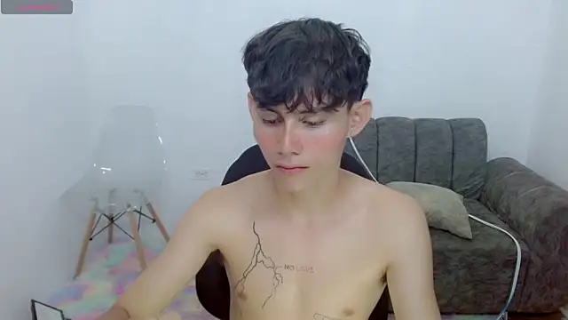 tanjiro cute online show from 02-27-25, 03:14