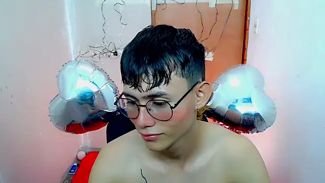 tanjiro cute online show from 10-05-25, 10:46