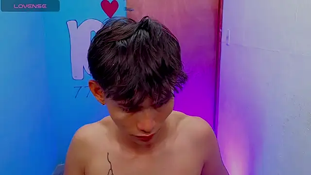 Snapshot of tanjiro_cute chatting on 05-19-26, 03:02 tanjiro cute online show from 05-19-26, 03:02