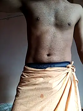 Snapshot of Vignesh3246 chatting on 12-19-25, 03:24 Vignesh3246 online show from 12-19-25, 03:24