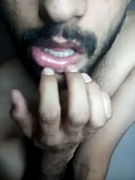 Snapshot of Vignesh3246 chatting on 02-11-26, 02:55 Vignesh3246 online show from 02-11-26, 02:55