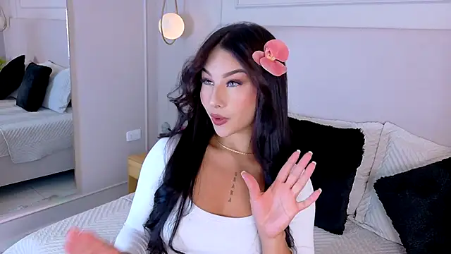 EymiCuper online show from 10-20-25, 07:14