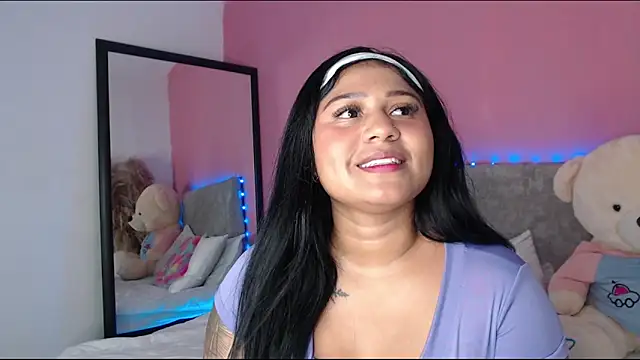 alinakiss online show from 04-28-26, 03:33