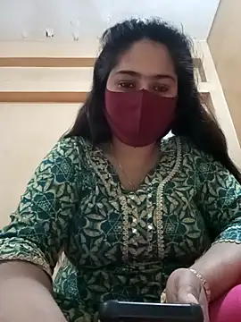 Magical Girl- online show from 02-08-25, 05:51