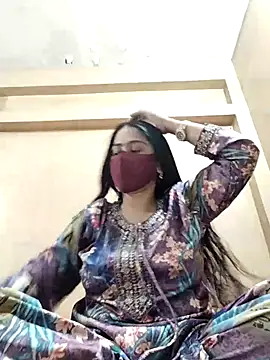 Magical Girl- online show from 03-08-25, 06:43