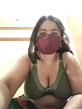 Magical Girl- online show from 03-09-25, 10:41