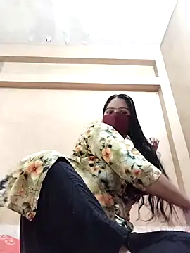 Magical Girl- online show from 09-10-25, 04:23