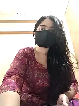 Magical Girl- online show from 10-03-25, 03:47