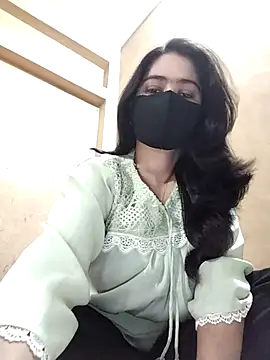 Magical Girl- online show from 11-29-25, 03:42