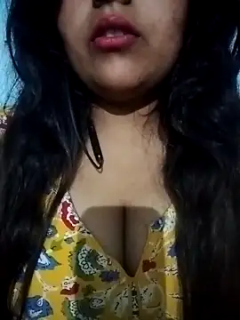 Snapshot of Love-Veronica chatting on 02-14-26, 01:30 Love-Veronica online show from 02-14-26, 01:30