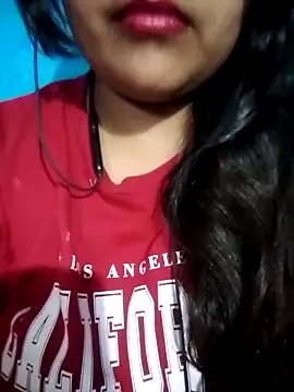 Love-Veronica online show from 04-22-26, 06:09