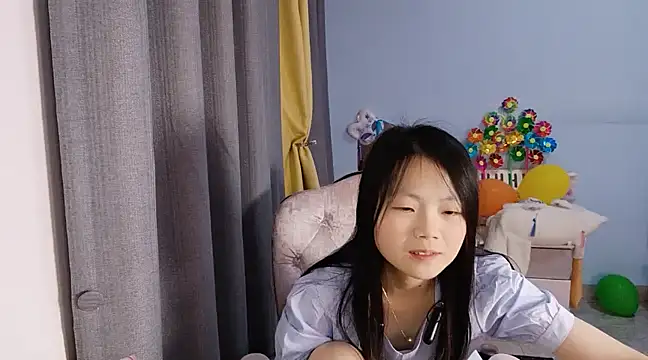 Lena-yyds online show from 03-03-25, 04:35