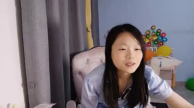 Lena-yyds online show from 03-03-25, 10:42