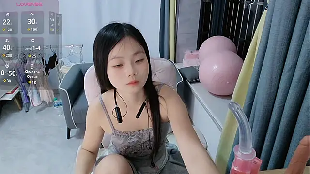 Lena-yyds online show from 10-02-25, 05:20