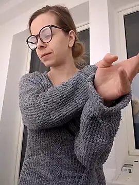 Snapshot of TerrasWildlife chatting on 03-16-25, 09:16 TerrasWildlife online show from 03-16-25, 09:16