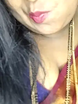 Sexy Radhikaa online show from 03-08-26, 03:32