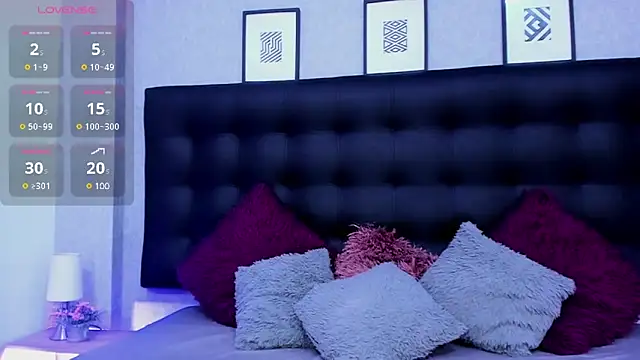 Snapshot of MeleekXXX_ chatting on 03-21-25, 03:35 MeleekXXX  online show from 03-21-25, 03:35