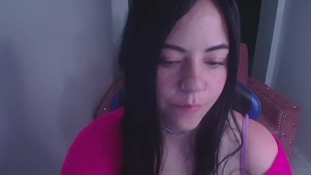 Snapshot of sabrina_jones_t chatting on 12-10-24, 01:11 sabrina jones t online show from 12-10-24, 01:11